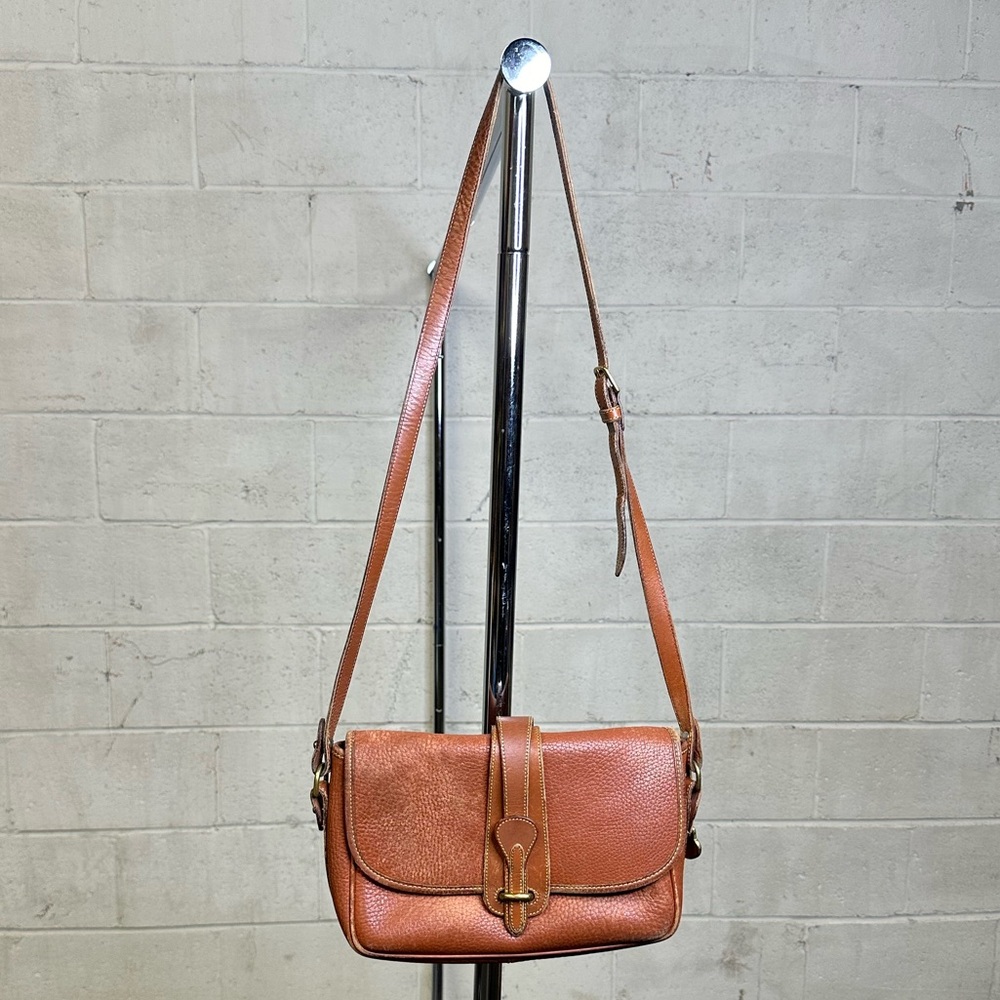 Dooney & BourkeVintage All Weather Leather Tan Esquestrian Saddle Bag - Picture 1 of 7